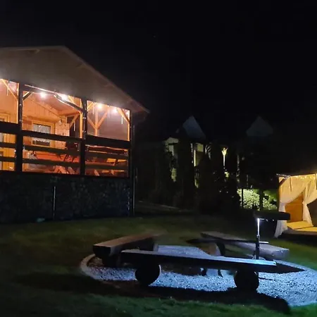 Prázdninový dům Siedlisko Nr 4a Nad Jeziorem Skarlinskim, Jezioro, Mazury, Letniskowe *